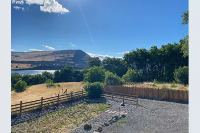8176 State Route 14, Lyle, WA 98635 - Photo 2