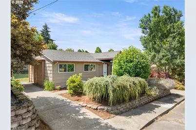 9235 N Seward Ave, Portland, OR 97217 - Photo 1