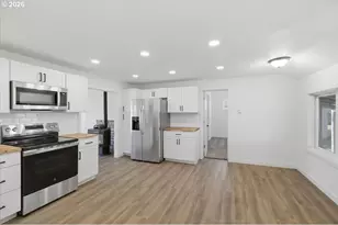 111 E 3rd St, Halsey, OR 97348 - Photo 22