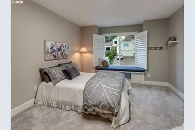 22790 Oregon City Loop, West Linn, OR 97068 - Photo 26