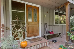 4622 Mapleton Dr, West Linn, OR 97068 - Photo 4