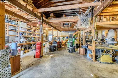 56642 McKenzie Hwy, McKenzie Bridge, OR 97413 - Photo 14