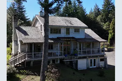 97137 N Bank Rogue River Rd, Gold Beach, OR 97444 - Photo 6