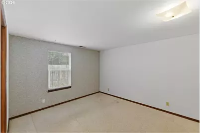 2450 Grant St, North Bend, OR 97459 - Photo 14