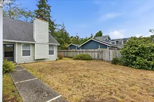 2450 Grant St, North Bend, OR 97459 - Photo 36