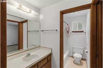 2450 Grant St, North Bend, OR 97459 - Photo 12