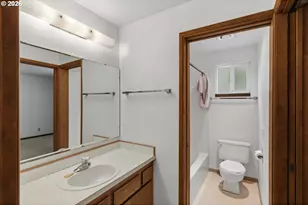 2450 Grant St, North Bend, OR 97459 - Photo 12