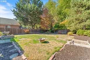 1037 NE Lija Loop, Portland, OR 97211 - Photo 42
