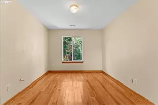 1037 NE Lija Loop, Portland, OR 97211 - Photo 36