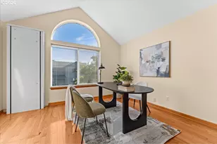 1037 NE Lija Loop, Portland, OR 97211 - Photo 24