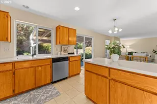1037 NE Lija Loop, Portland, OR 97211 - Photo 14