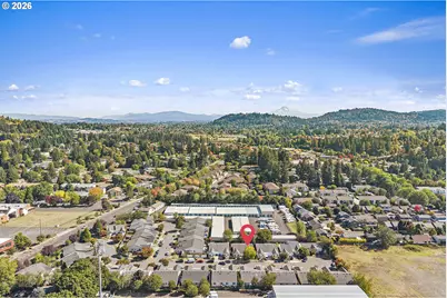 946 SW Junction Pl, Gresham, OR 97080 - Photo 32
