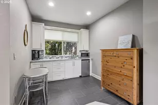 2551 W 1st St, Washougal, WA 98671 - Photo 16