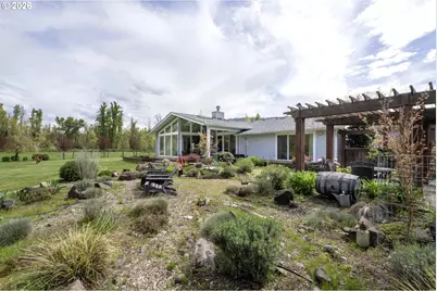 7924 Thurston Rd, Springfield, OR 97478 - Photo 34