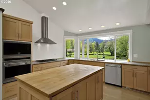 7924 Thurston Rd, Springfield, OR 97478 - Photo 20