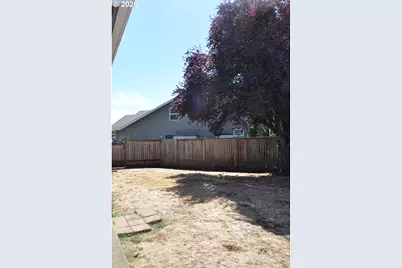 4198 Lancaster Dr, Eugene, OR 97404 - Photo 34