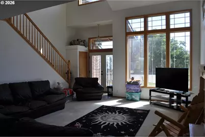 4198 Lancaster Dr, Eugene, OR 97404 - Photo 8
