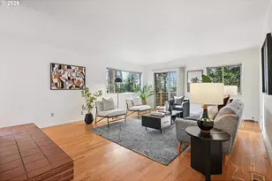 3270 SW Fairmount Blvd, Portland, OR 97239 - Photo 8