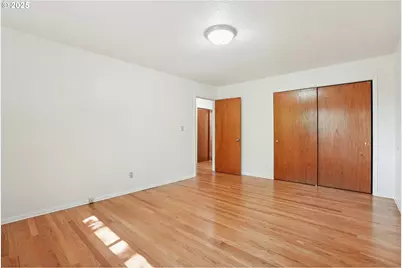 3270 SW Fairmount Blvd, Portland, OR 97239 - Photo 20