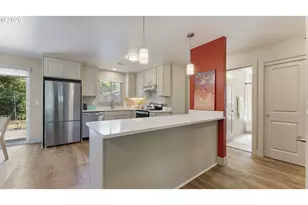 12845 SW Faircrest St, Portland, OR 97225 - Photo 8