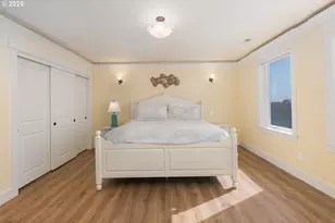 1930 NW Harbor Ave, Lincoln City, OR 97367 - Photo 20