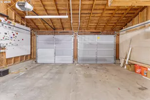 14825 SW 106th Ave, Tigard, OR 97224 - Photo 18