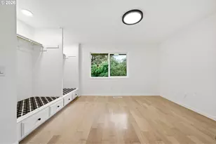 547 N Hayden Bay Dr, Portland, OR 97217 - Photo 24