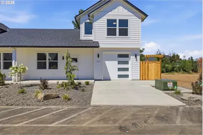 1251 Brown, Woodburn, OR 97071 - Photo 4