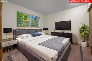 2802 Tree Top Ln, West Linn, OR 97068 - Photo 22