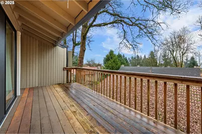 2802 Treetop Ln, West Linn, OR 97068 - Photo 10