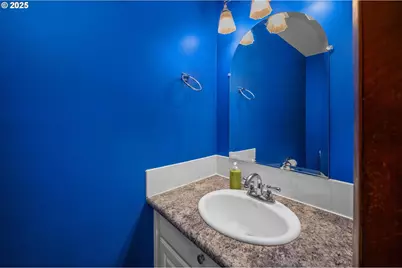 2802 Treetop Ln, West Linn, OR 97068 - Photo 20