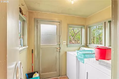 1170 N Baxter St, Coquille, OR 97423 - Photo 28