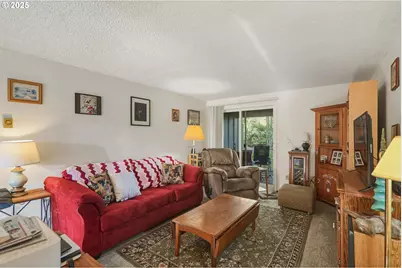 47 Eagle Crest Dr #32, Lake Oswego, OR 97035 - Photo 2