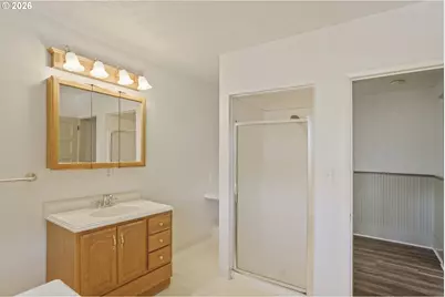 844 Corby St, Woodburn, OR 97071 - Photo 26