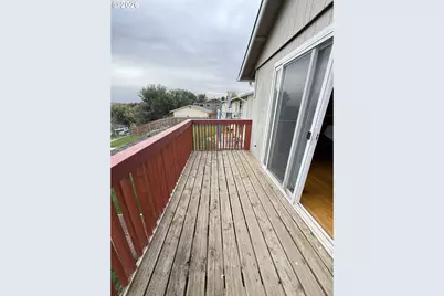 1814 SW 45th St, Pendleton, OR 97801 - Photo 12