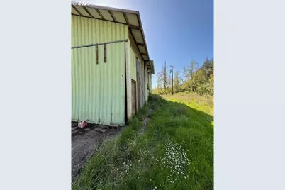 38521 Jasper Lowell Rd, Fall Creek, OR 97438 - Photo 4