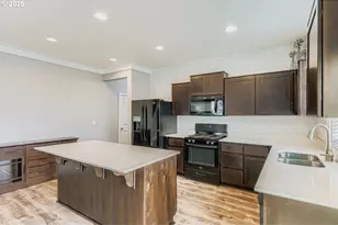 862 Bear Creek Dr, Molalla, OR 97038 - Photo 12