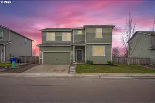 862 Bear Creek Dr, Molalla, OR 97038 - Photo 2