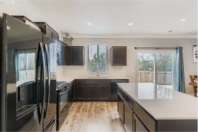 862 Bear Creek Dr, Molalla, OR 97038 - Photo 10