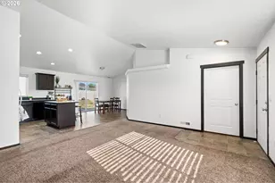 2734 Curlew St, Umatilla, OR 97882 - Photo 6