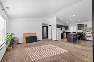 2734 Curlew St, Umatilla, OR 97882 - Photo 4