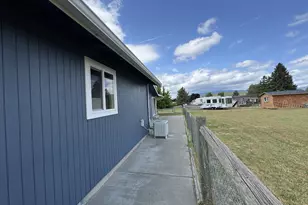 1238 Bennett Dr, Goldendale, WA 98620 - Photo 6