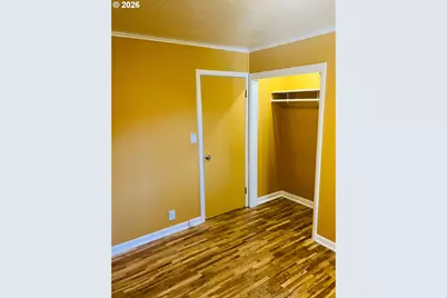 152 W C St, Springfield, OR 97477 - Photo 22