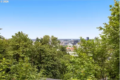 1225 SW Rivington Dr, Portland, OR 97201 - Photo 2