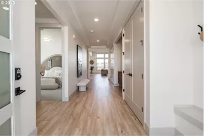 4216 N 12th Way, Ridgefield, WA 98642 - Photo 2