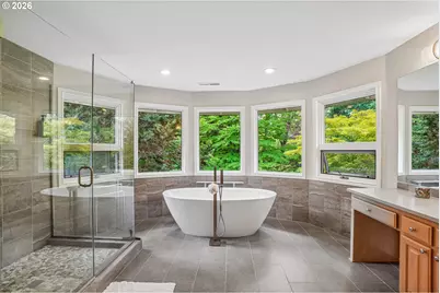 19158 Megan Pl, Lake Oswego, OR 97034 - Photo 18