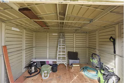 1002 Bowron Rd, Lakeside, OR 97449 - Photo 24