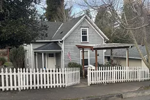 1895 Buck St, West Linn, OR 97068 - Photo 4