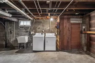 326 NE 26th Ave, Portland, OR 97232 - Photo 38