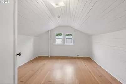 326 NE 26th Ave, Portland, OR 97232 - Photo 34